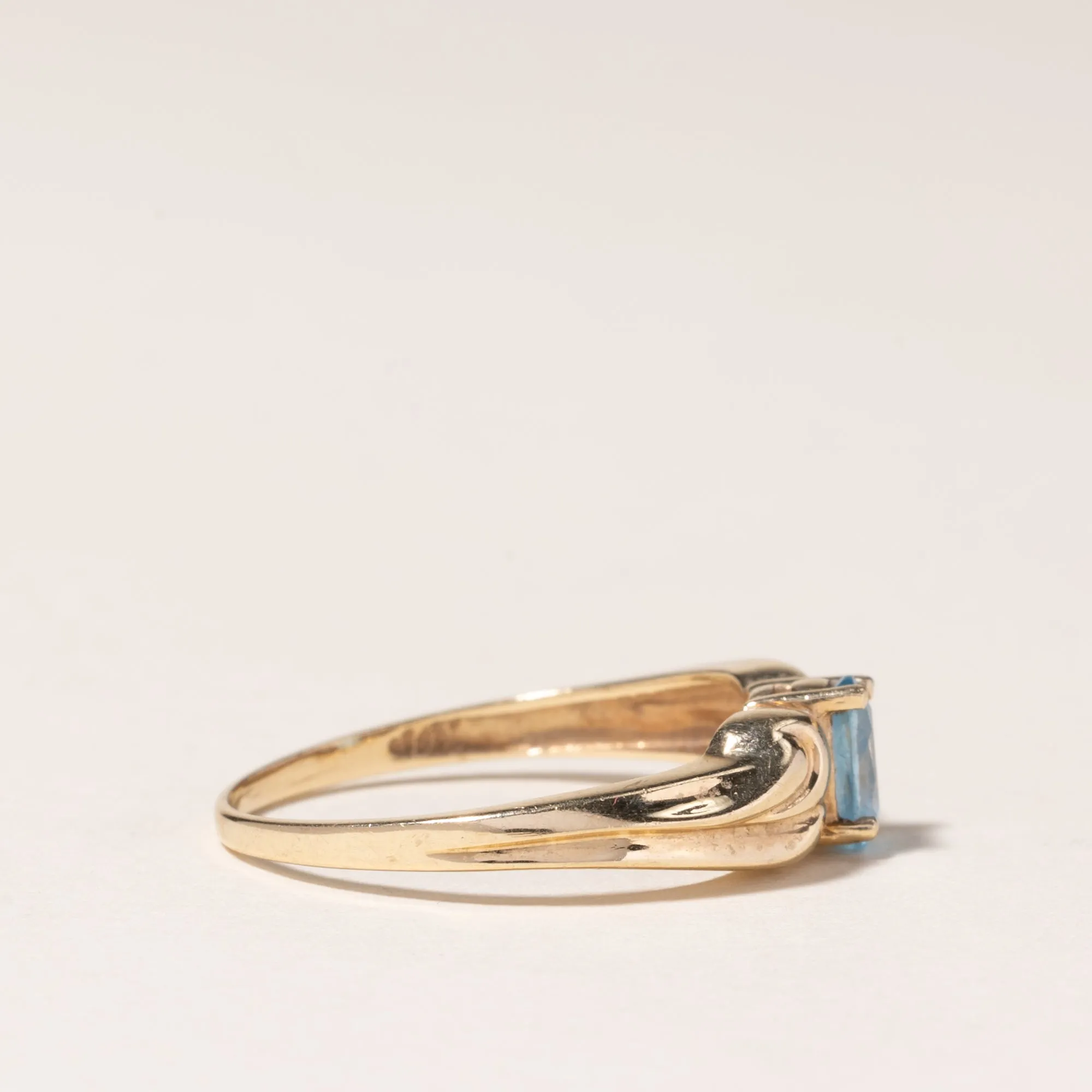 10K Yellow Gold Blue Topaz Ring | 0.43ct | SZ 7 |