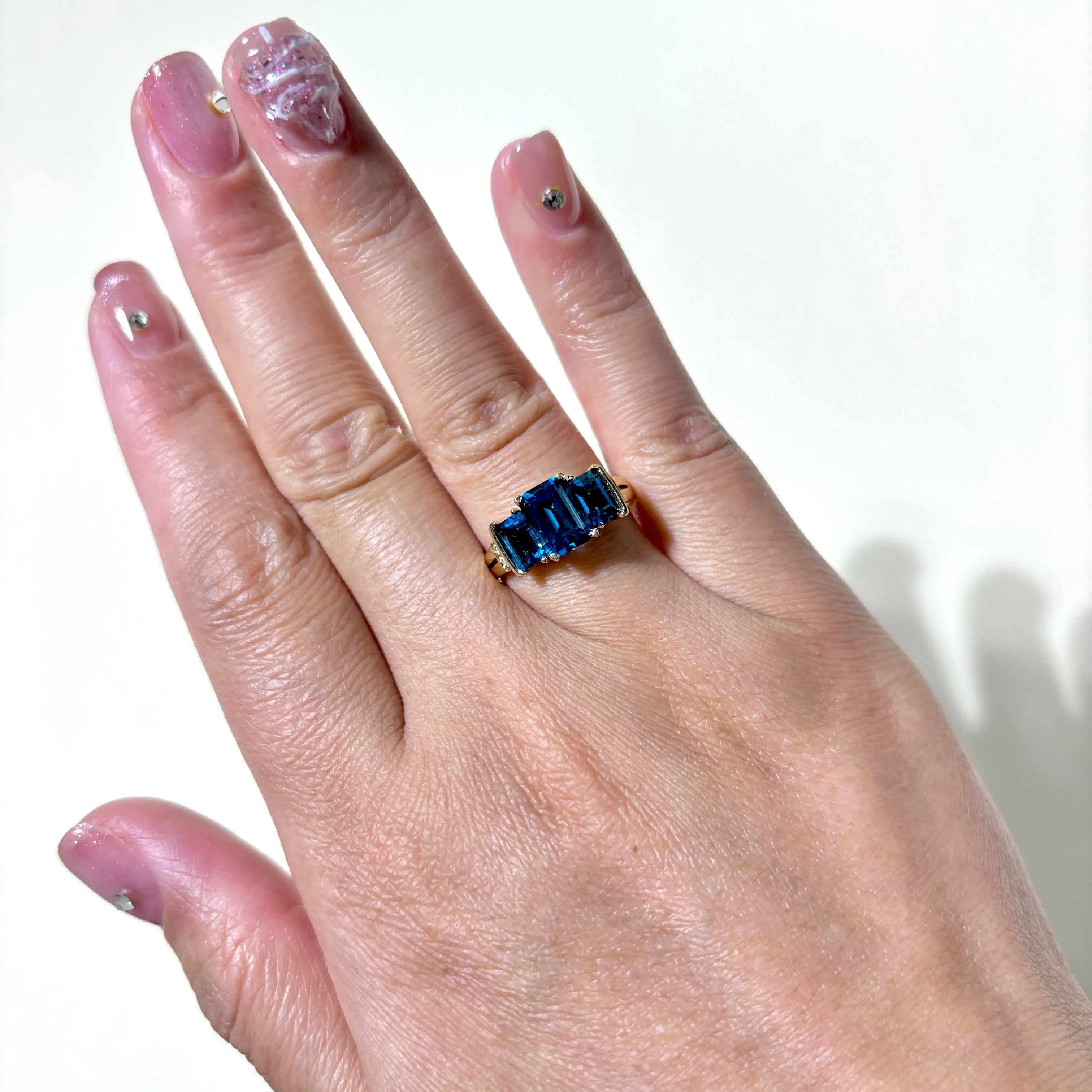 10K Yellow Gold Blue Topaz Ring | 3.28ctw | SZ 7