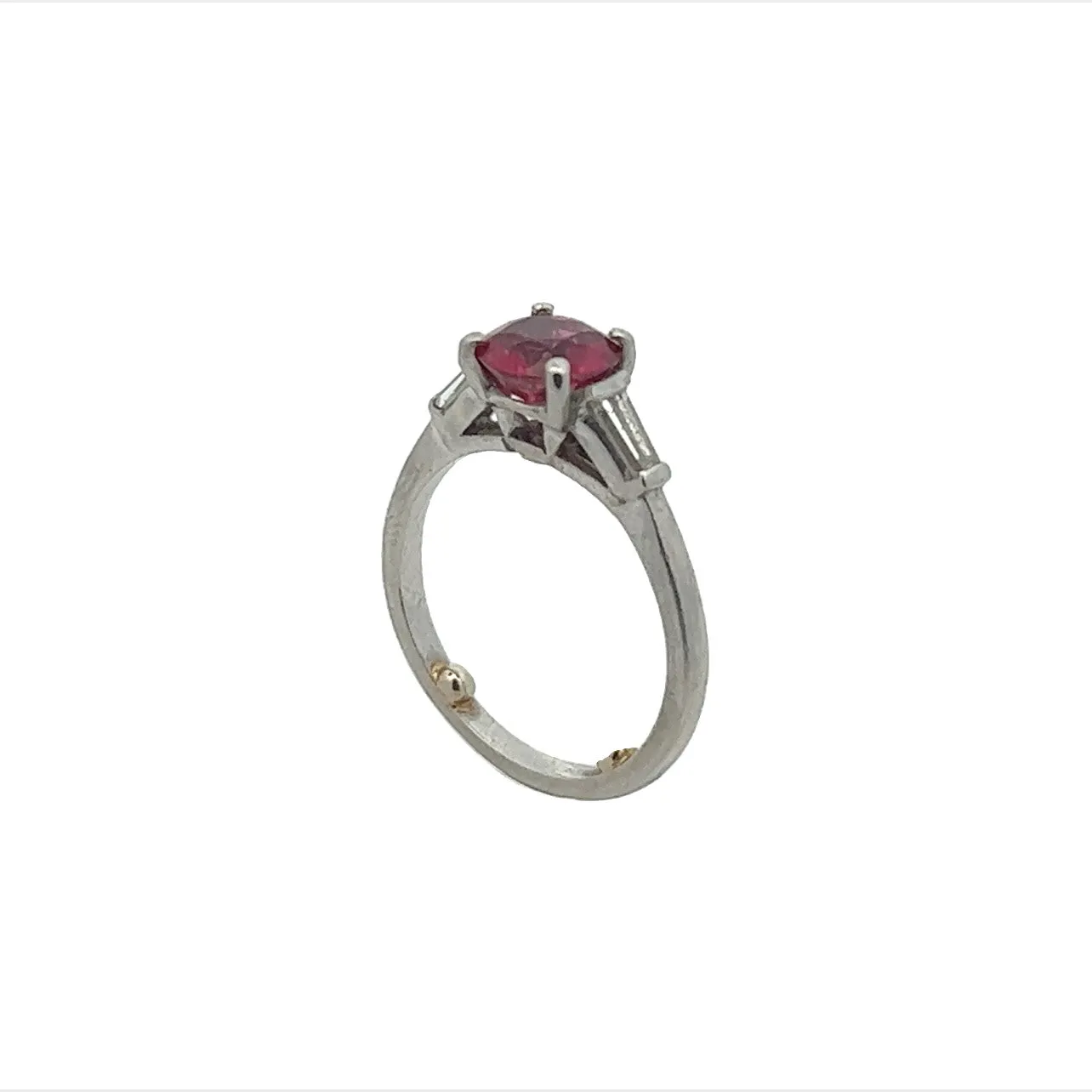 1970s Platinum Pink Sapphire & Diamond Ring