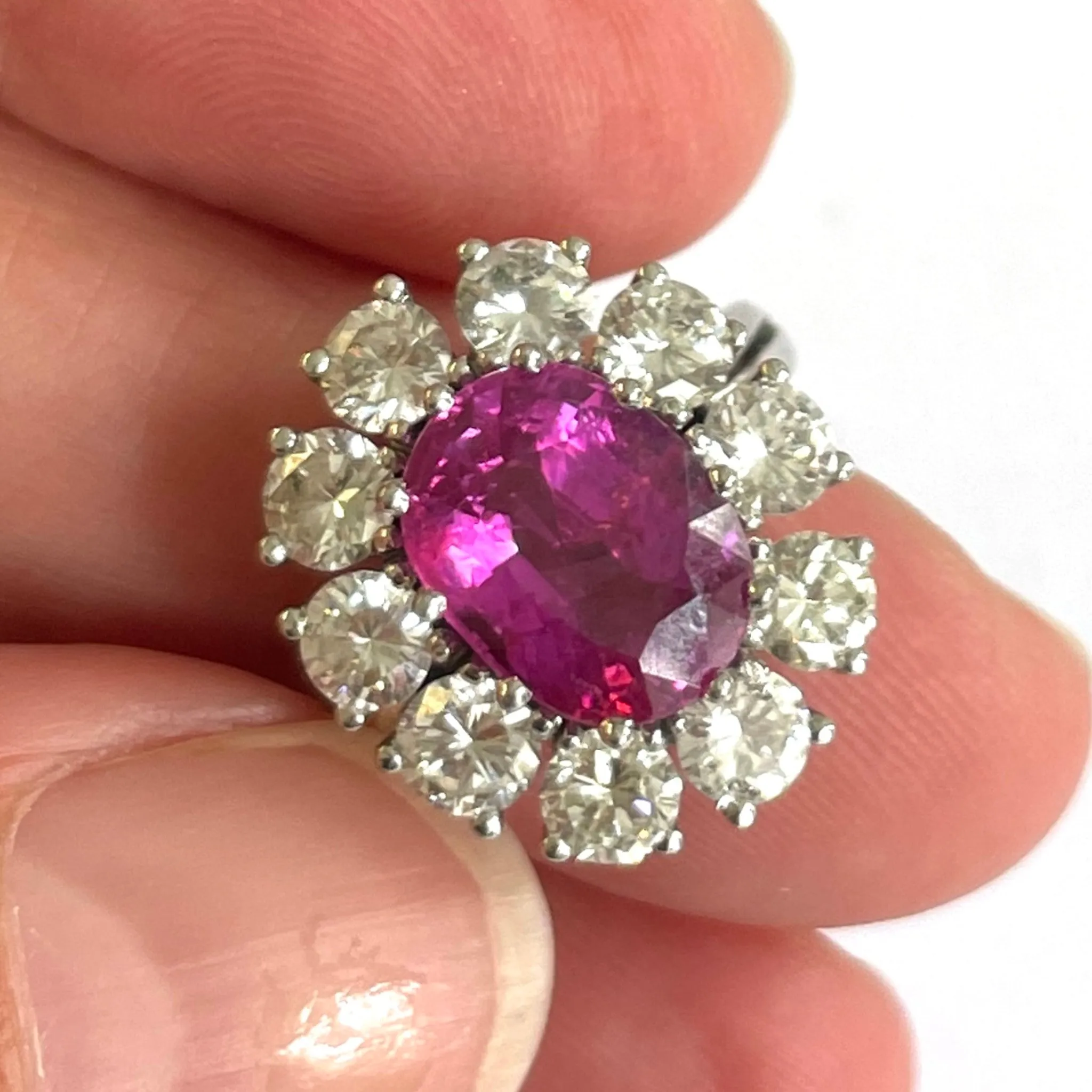 1980s 18KT White Gold Sapphire & Diamond Ring