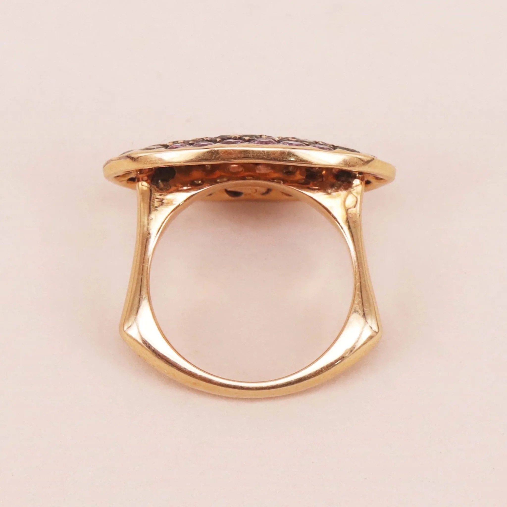 Contemporary 18KT Yellow Gold Sapphire Ring
