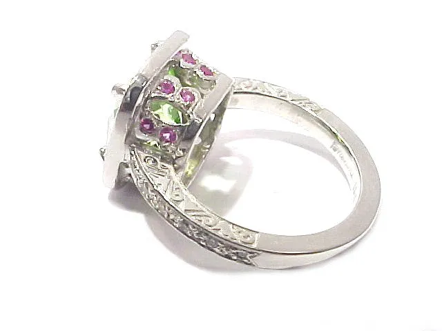 Cushion-Shaped Peridot Pav Diamond   Pink Sapphire Ring