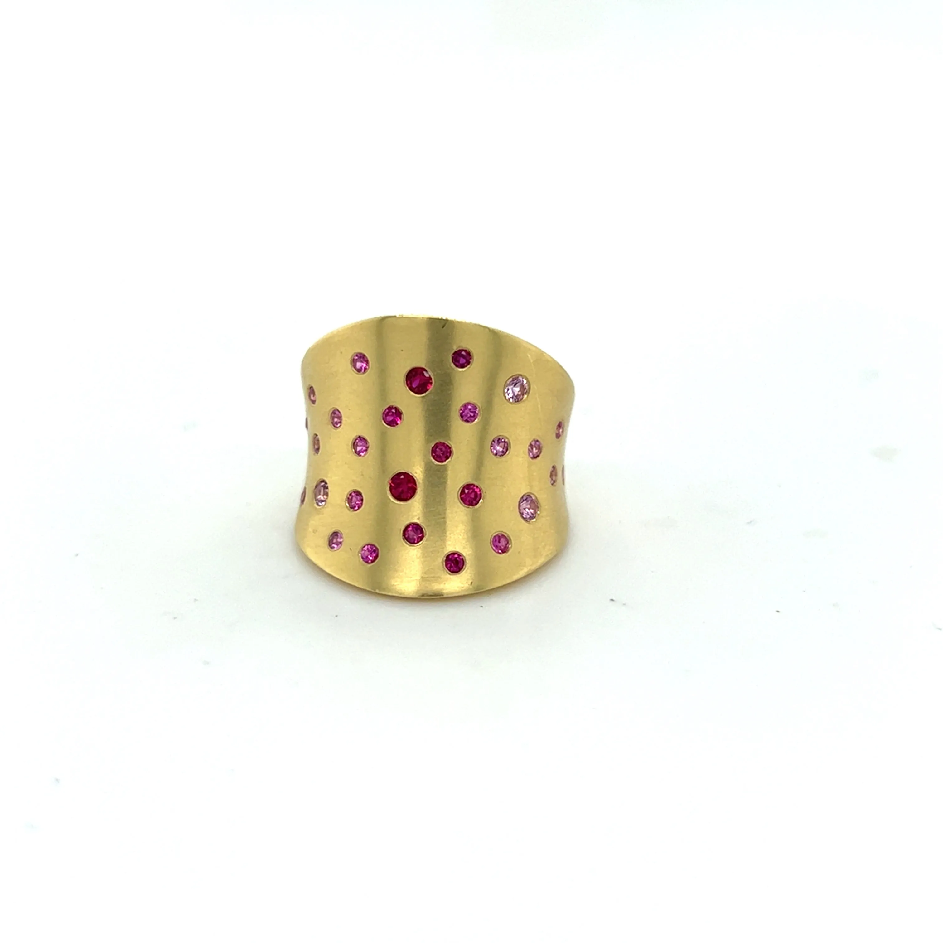 High Polish Tulum Shield Ring 4B