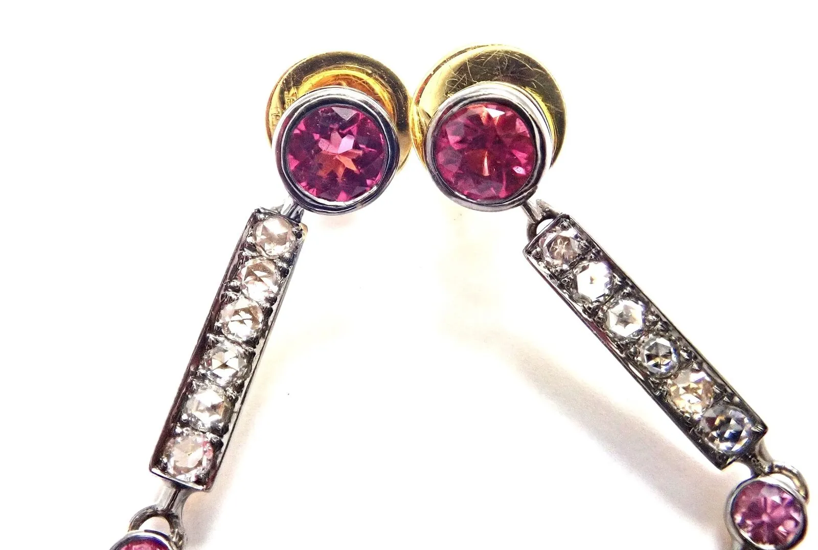 Rare! Authentic Laura Munder 18k Yellow Gold Diamond Pink Sapphire Earrings